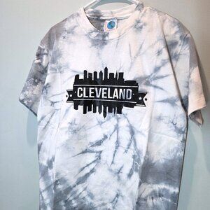 NWOT Cleveland Skyline Tie-Dyed Cotton T-shirt Size L